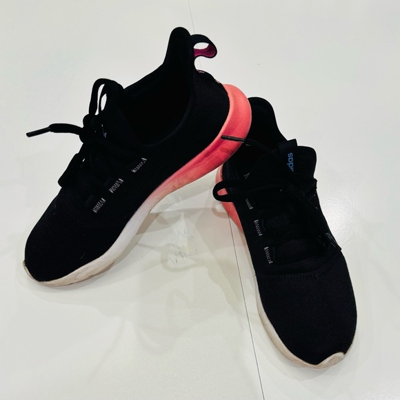 Adidas  cloudfoam Black and Pink Women's Sneakers size 8.5 - Picture 1 of 8